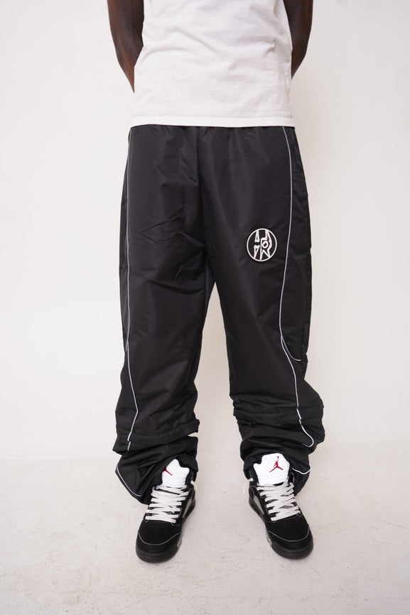 BLACK EVERYDAY TRACK PANTS – INNERRIVALS