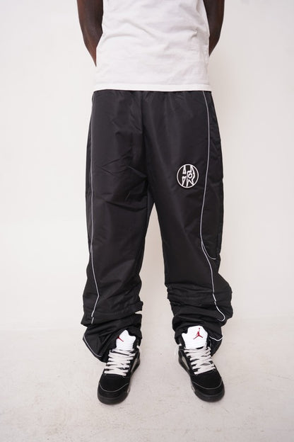 BLACK EVERYDAY TRACK PANTS